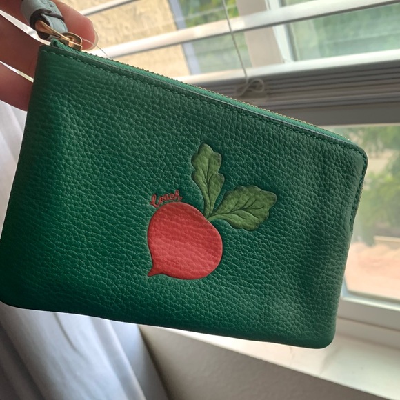 Coach NWT Corner Zip Wristlet With Radish - Picture 5 of 11